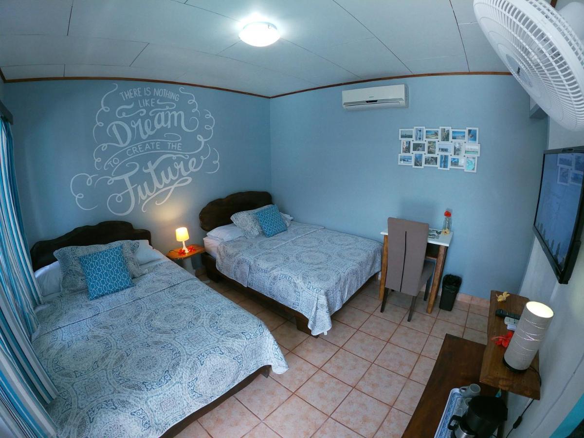 Hotel Perico Azul & Surf Camp Jacó Zewnętrze zdjęcie