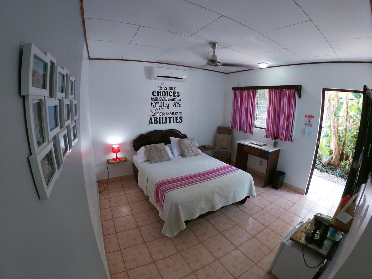 Hotel Perico Azul & Surf Camp Jacó Zewnętrze zdjęcie