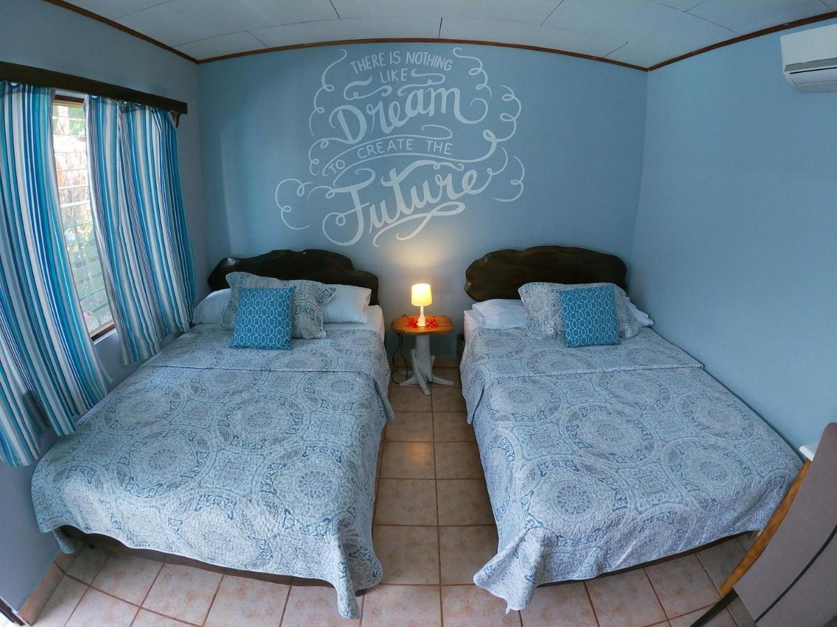Hotel Perico Azul & Surf Camp Jacó Zewnętrze zdjęcie